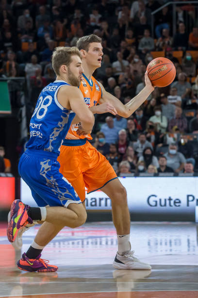 从年初到年 从年初到年