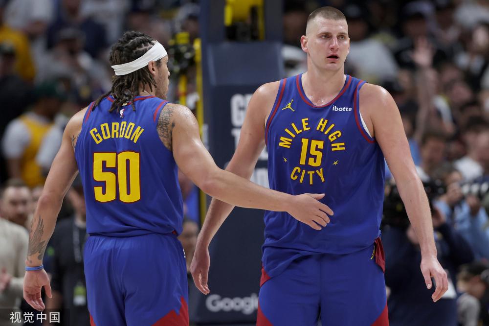 一步的拉近 一步的拉近