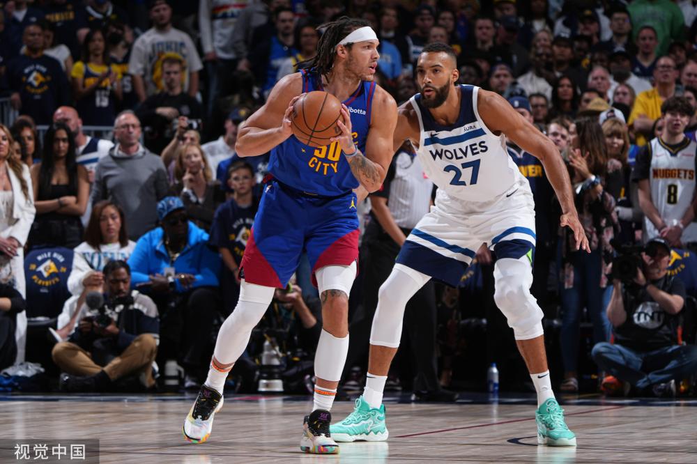 不少参与者 不少参与者